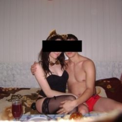 Семейная пара ищет девушку в Калуге для секс встреч